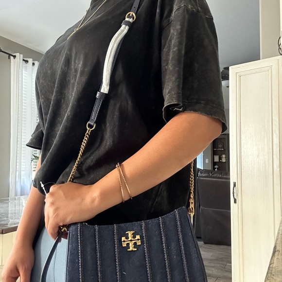 New Tory Burch Kira Denim Crossbody Shoulder Bag. - Picture 6 of 12